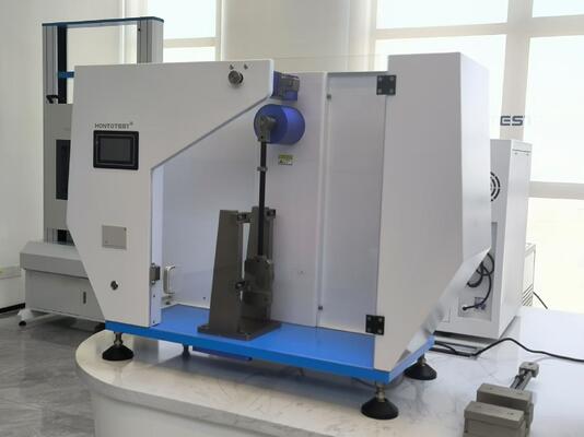 Machine d'essai de résilience Charpy HT-1043-5D