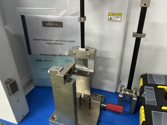 Machine d'essai d'impact à affichage numérique Izod et Charpy